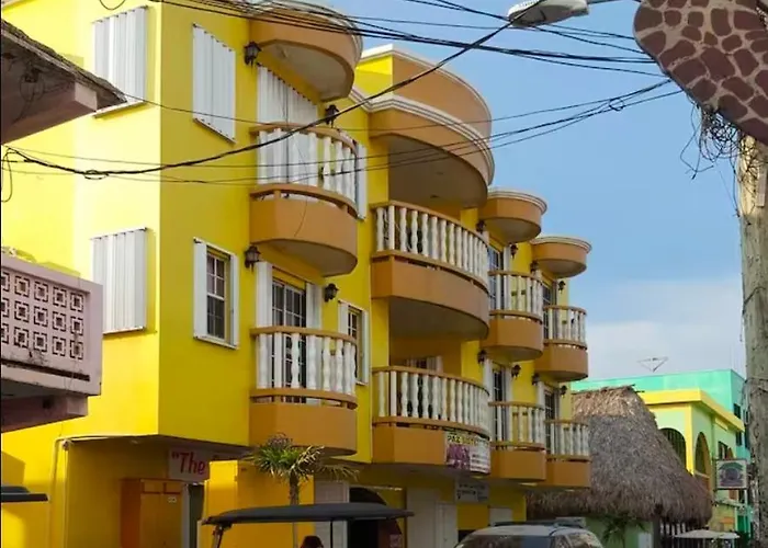 Apartment Paradise Single ,double & Queen Single With Bathroom & Pool