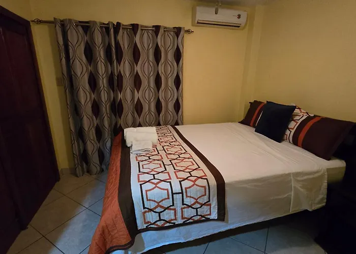 Paradise Single ,double & Queen Single With Bathroom & Pool Apartamento