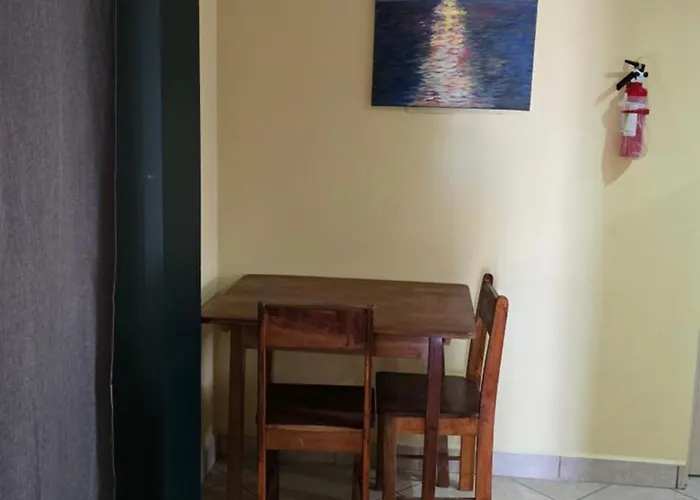 Paradise Single ,double & Queen Single With Bathroom & Pool