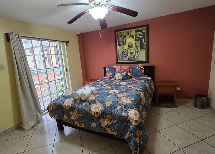 Paradise Single ,double & Queen Single With Bathroom & Pool Apartamento
